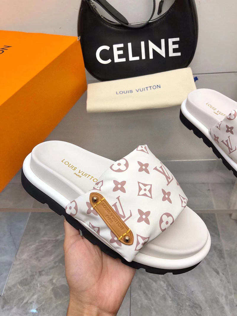 Louis Vuitton Pool Pillow Flat Comfort Mule