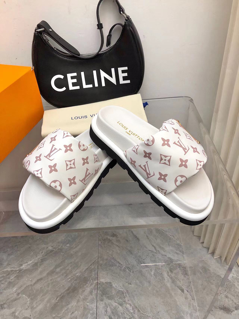 Louis Vuitton Pool Pillow Flat Comfort Mule