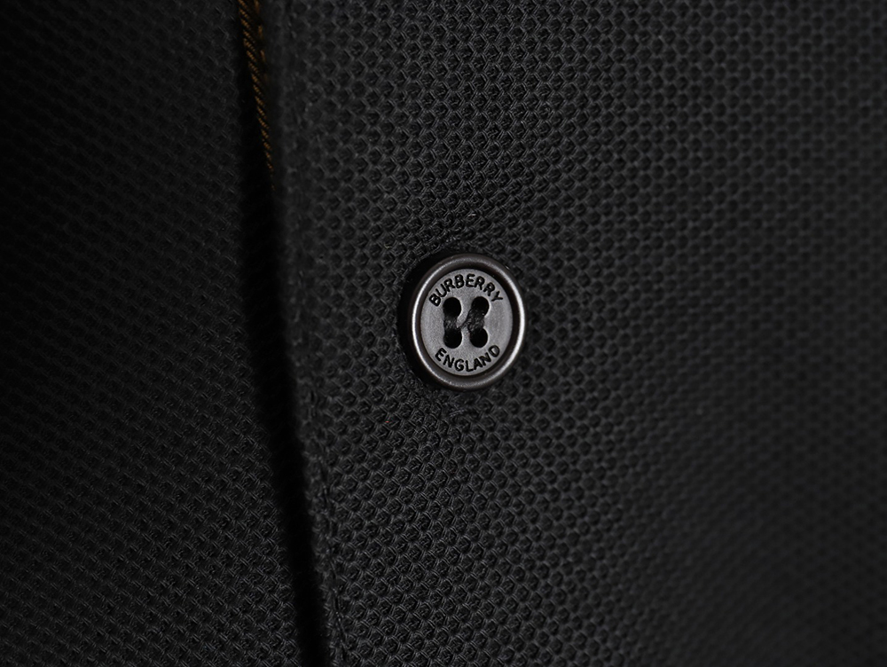 Burberry Classic BT Plaid Polo Shirt TSK2