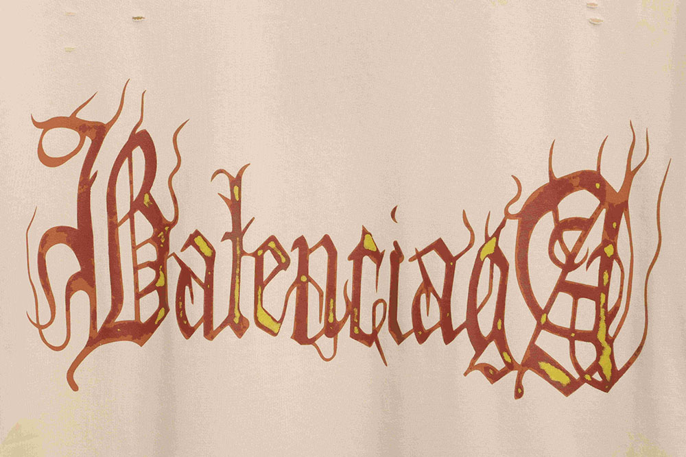 Balenciaga distressed muddy Sanskrit printed short sleeves TSK2