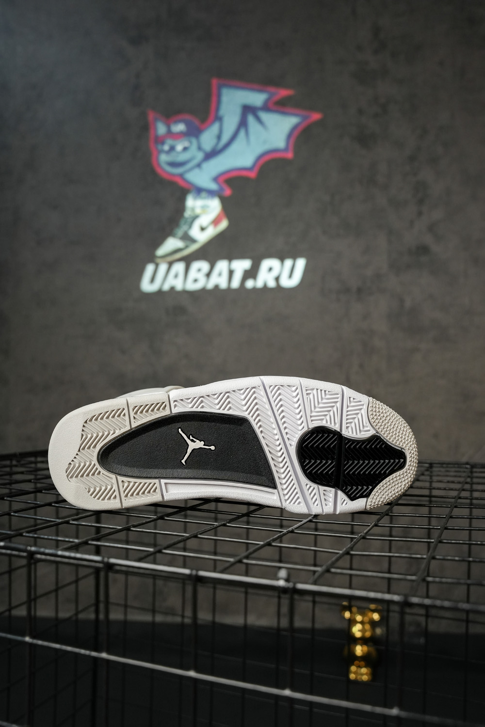 AIR JORDAN 4 RETRO 