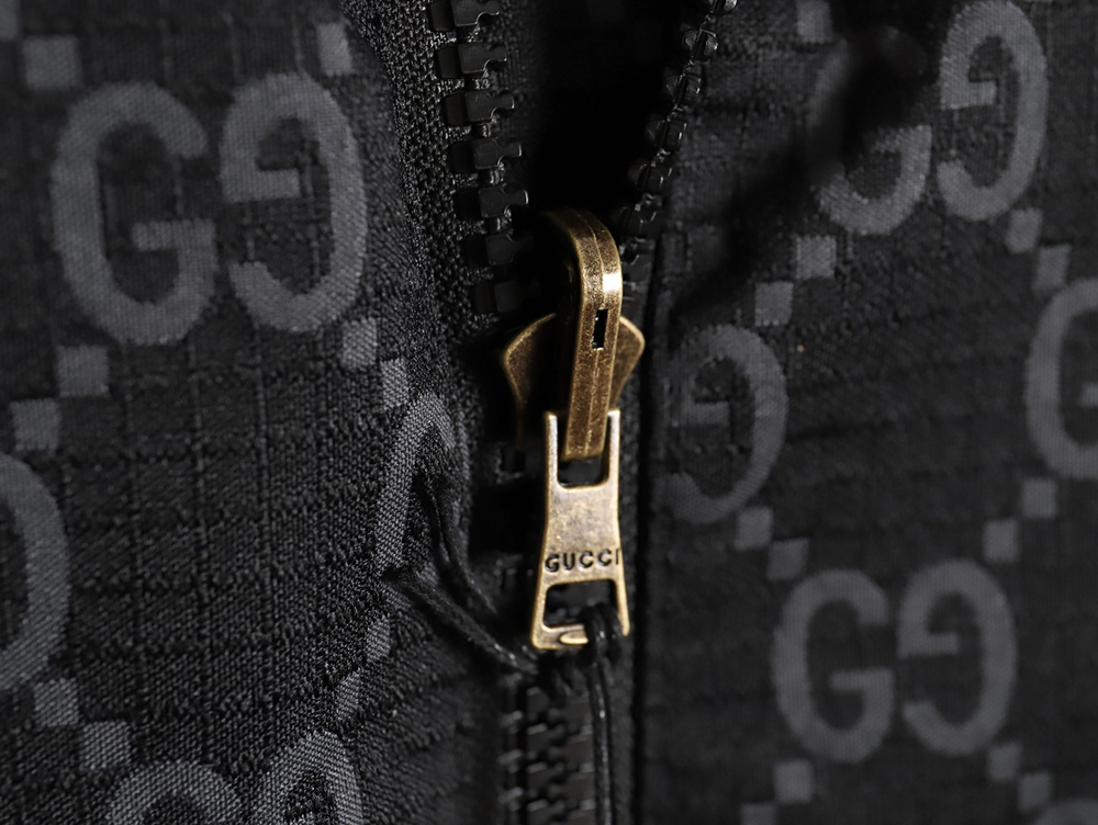 Gucci reversible presbyopic dragon plaid jacket