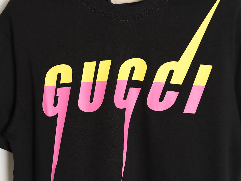Gucci limited edition lightning letter print short sleeves TSK1