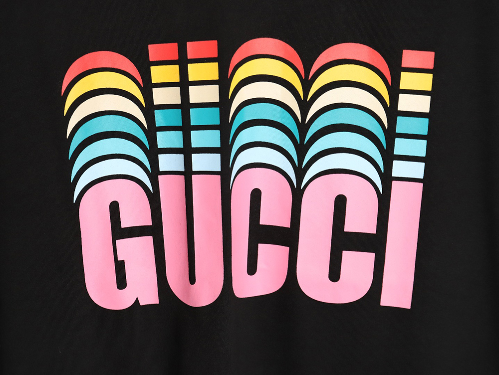 Gucci classic rainbow logo wide T-shirt TSK1