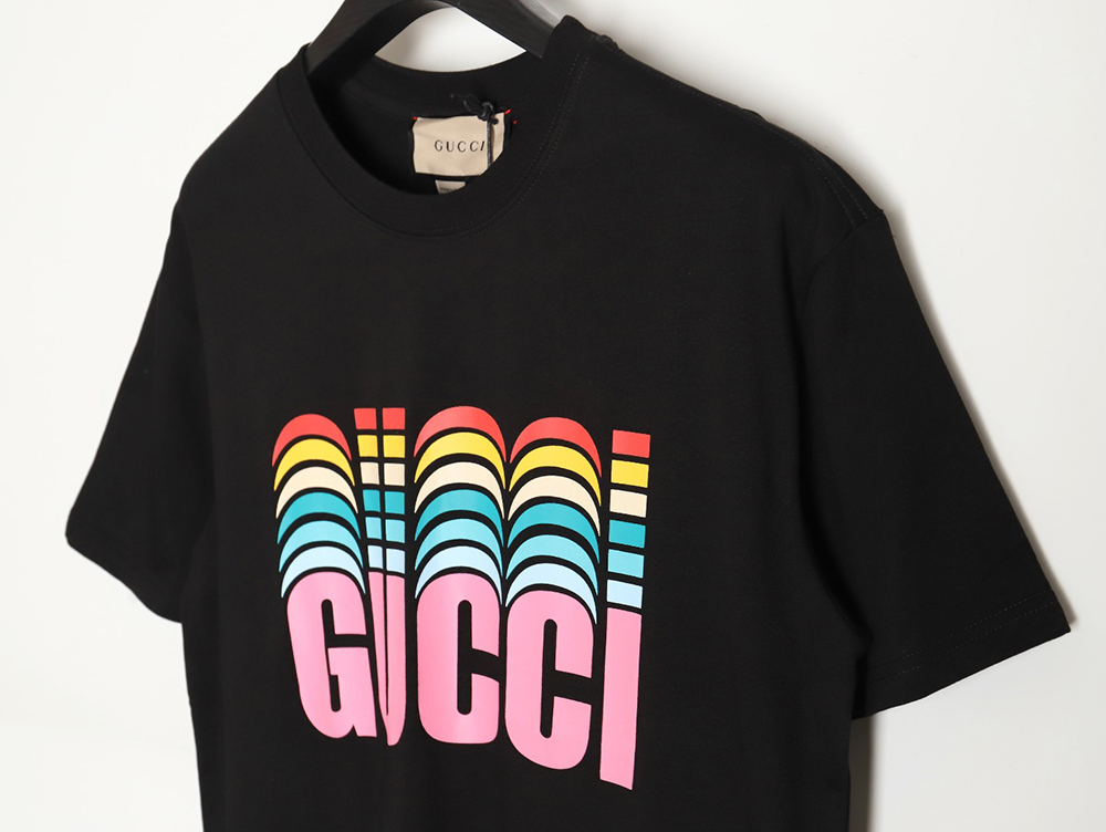 Gucci classic rainbow logo wide T-shirt TSK1