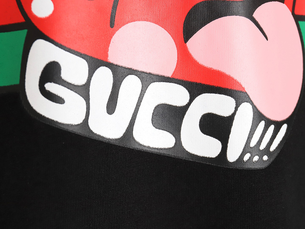 Gucci Capsule Collection Love Print Short Sleeves TSK1