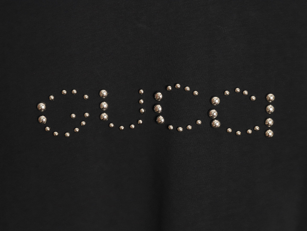 GUCCI early spring new rivet logo round neck t-shirt TSK1