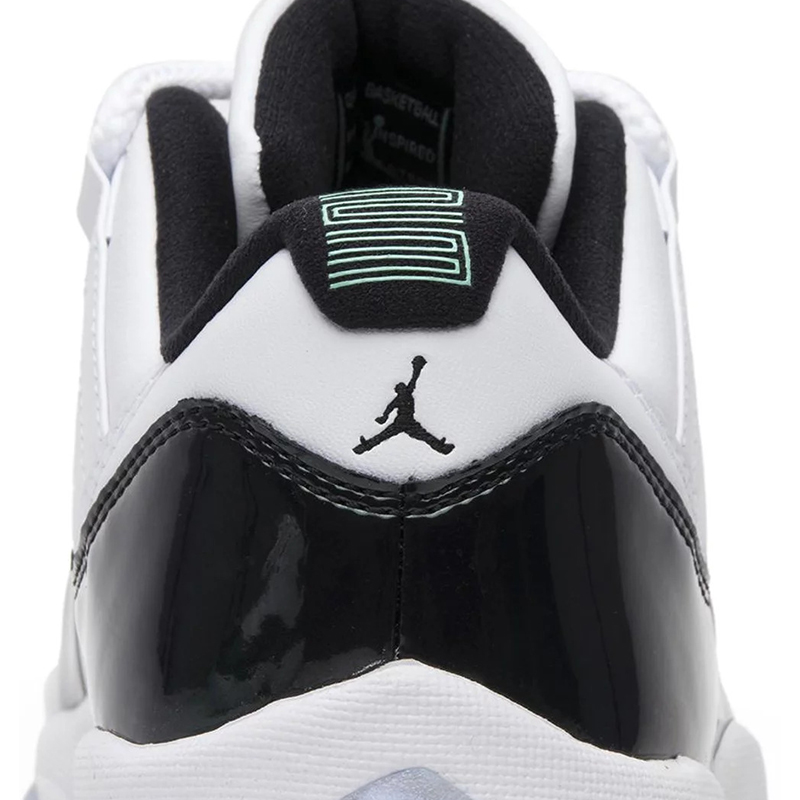 AIR JORDAN 11 RETRO LOW BG "EMERALD"