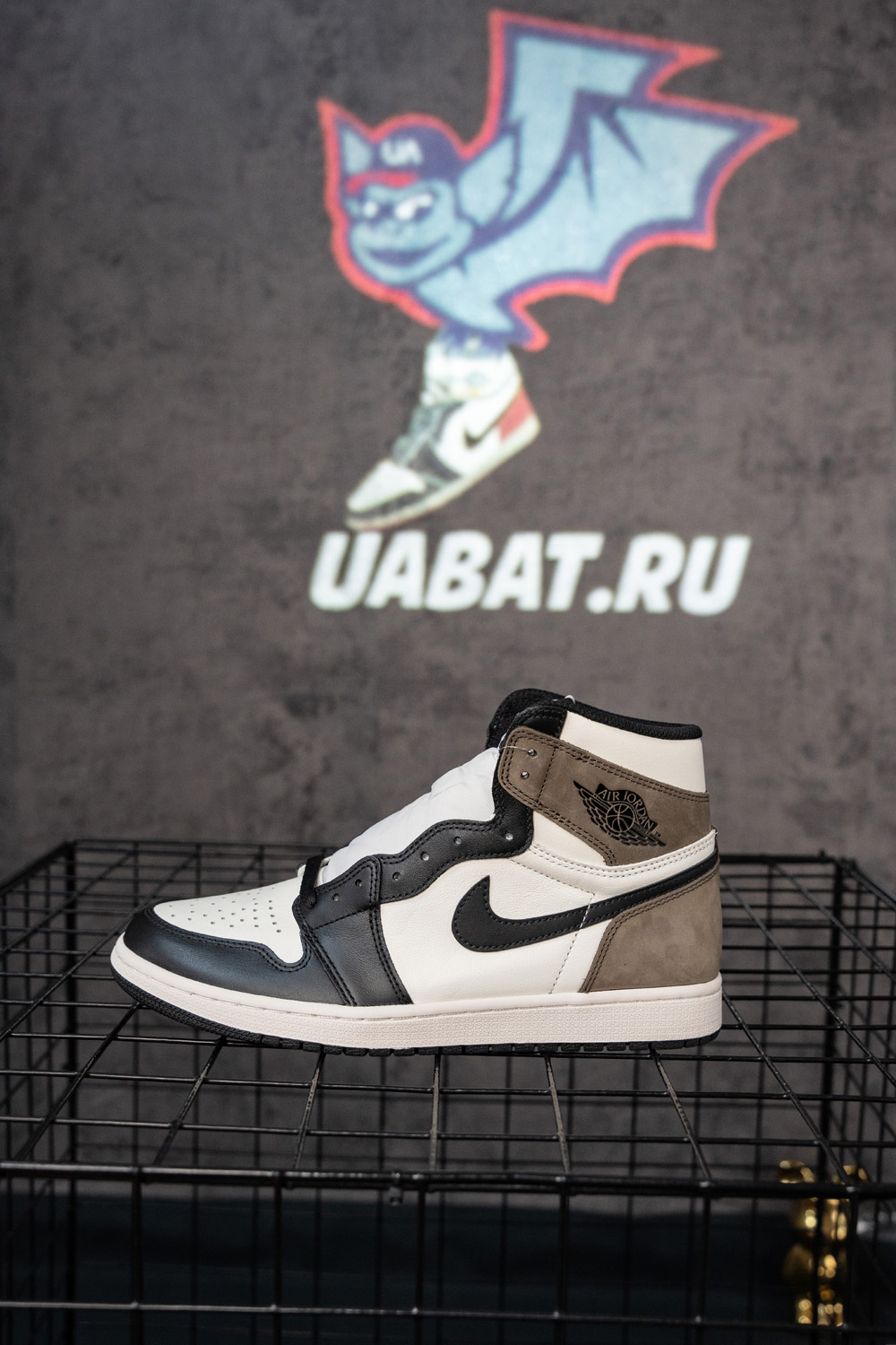 AIR JORDAN 1 RETRO HIGH OG 