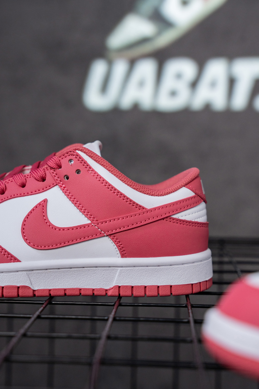 DUNK LOW 'ARCHEO PINK'