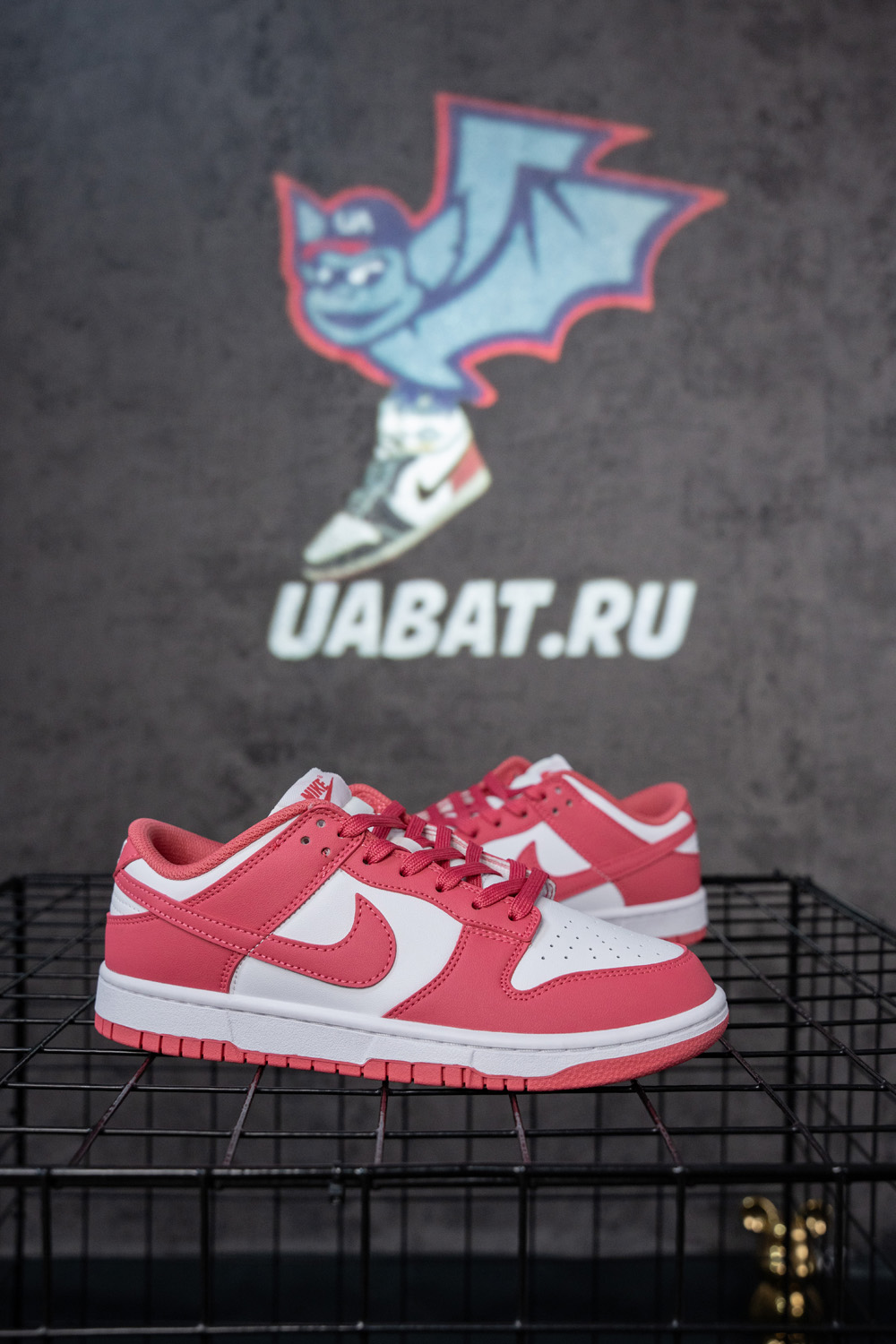 DUNK LOW 'ARCHEO PINK'