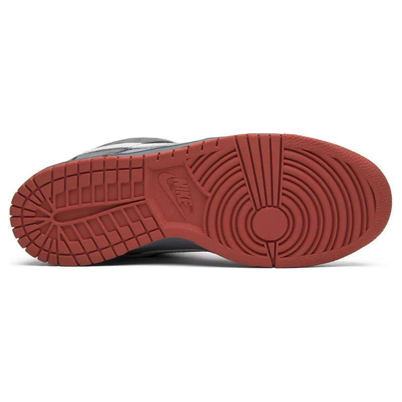 Jeff Staple x Dunk Low Pro SB 'Pigeon'