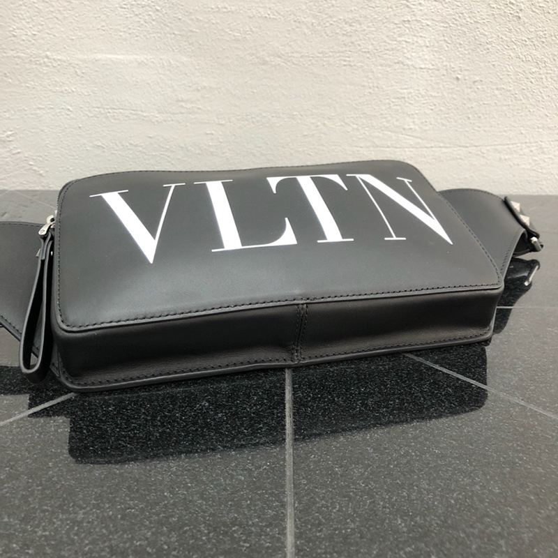 Valentino Bags 719WJW 23*13*3.8cm
