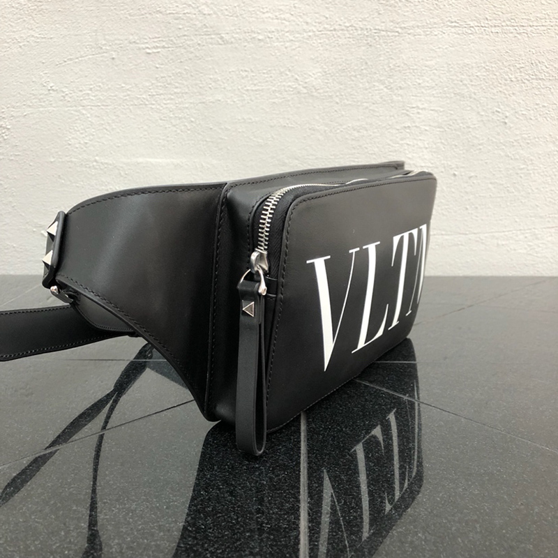 Valentino Bags 719WJW 23*13*3.8cm