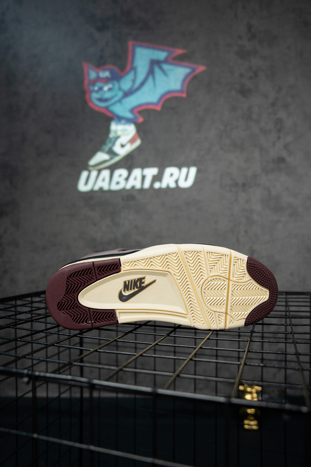A MA MANIERE X AIR JORDAN 4 RETRO 'VIOLET ORE'