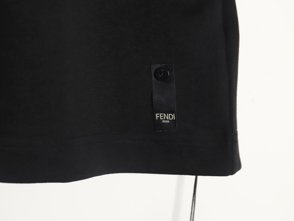 Fendi 24SS pocket zip T-shirt