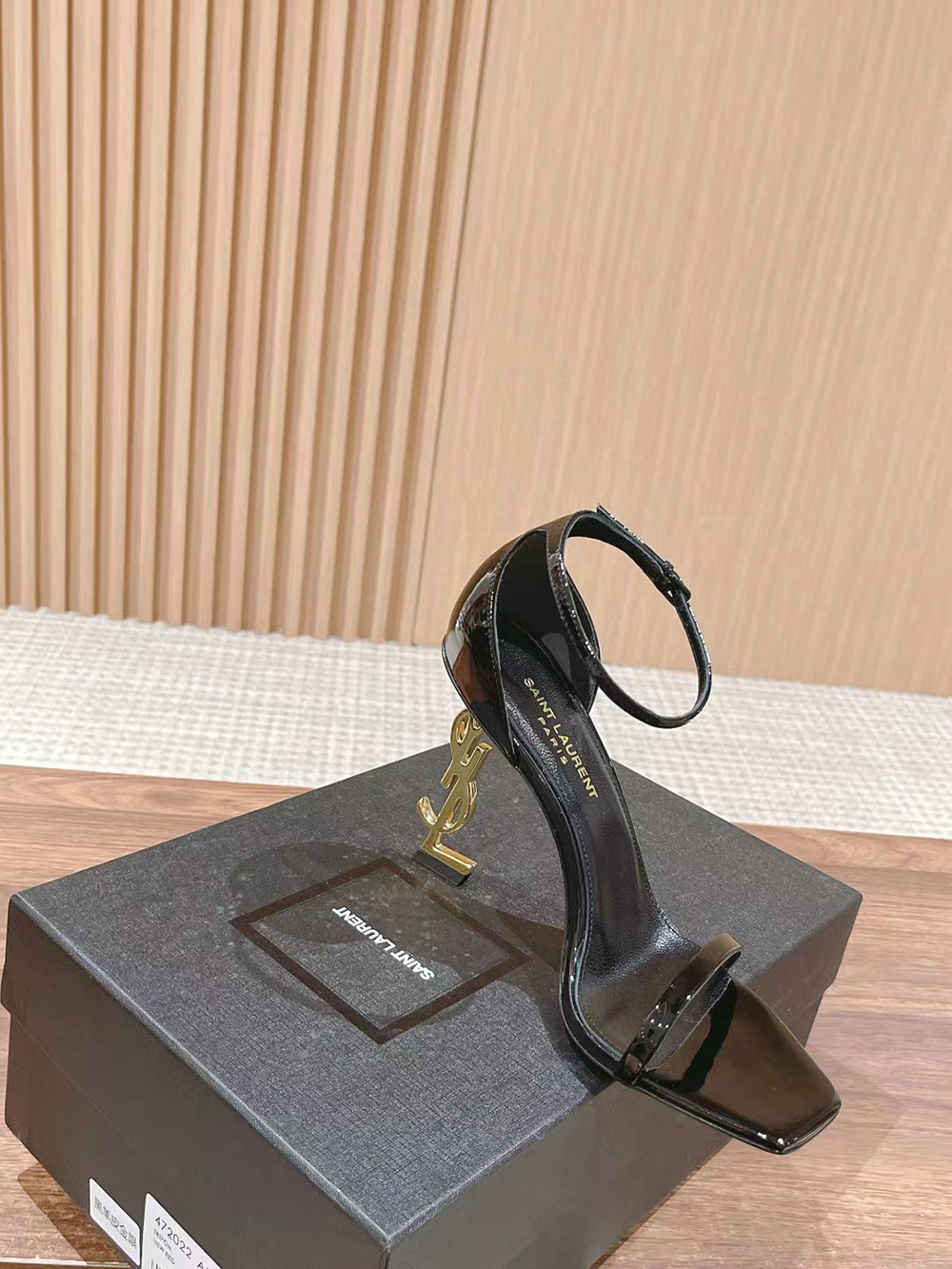 SAINT LAURENT OPYUM SANDALS IN PATENT LEATHER H:105mm