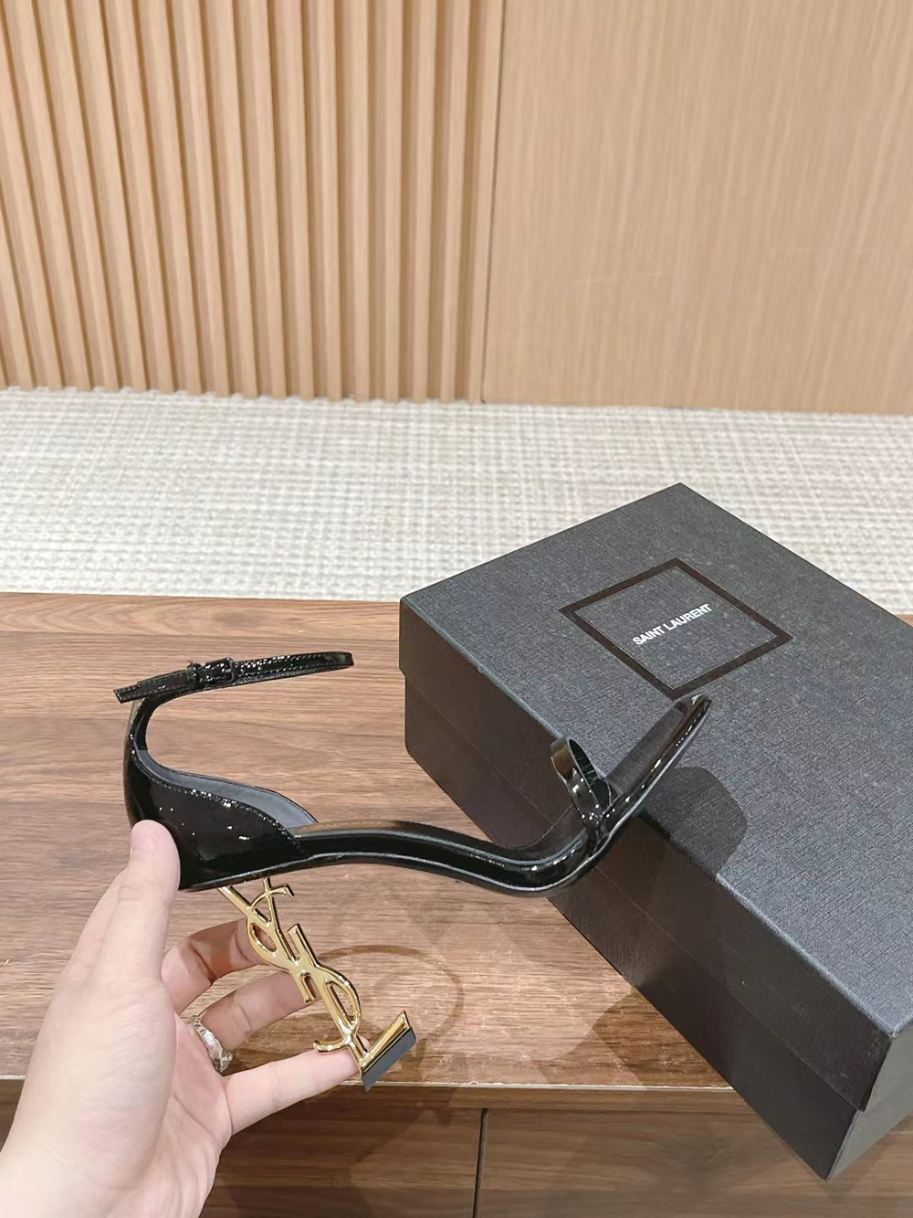 SAINT LAURENT OPYUM SANDALS IN PATENT LEATHER H:105mm