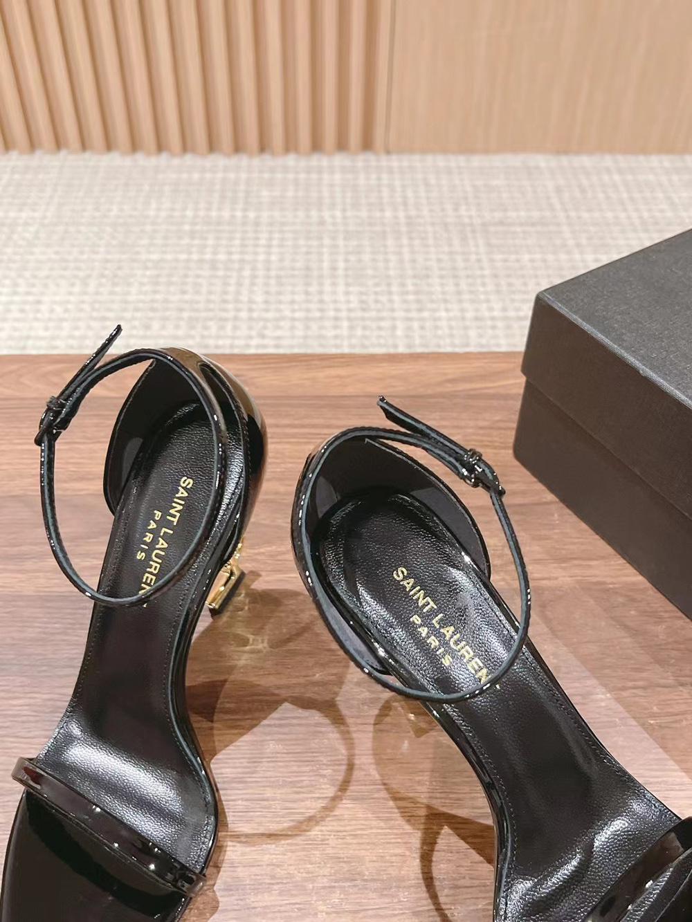 SAINT LAURENT OPYUM SANDALS IN PATENT LEATHER H:105mm