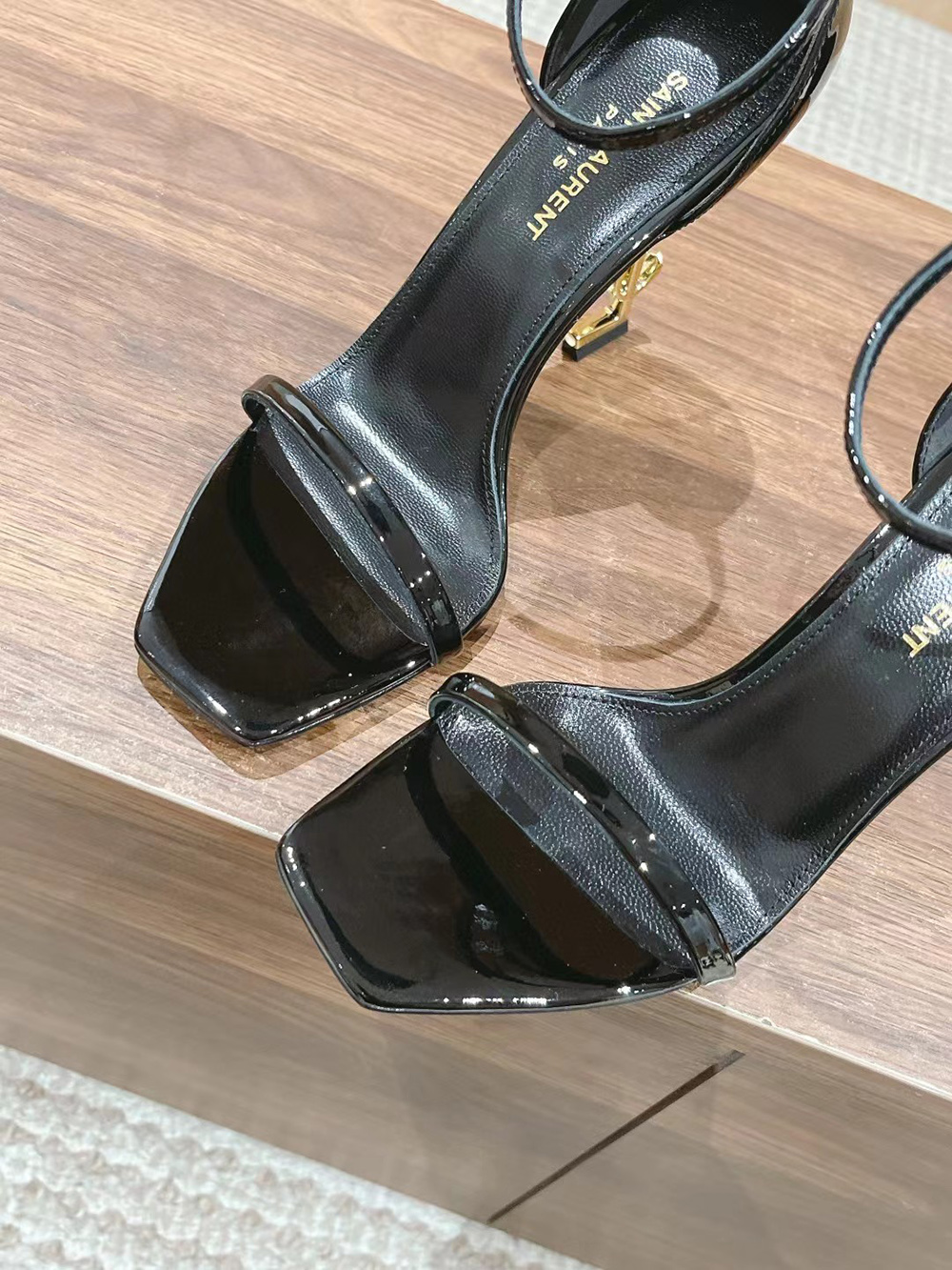 SAINT LAURENT OPYUM SANDALS IN PATENT LEATHER H:105mm