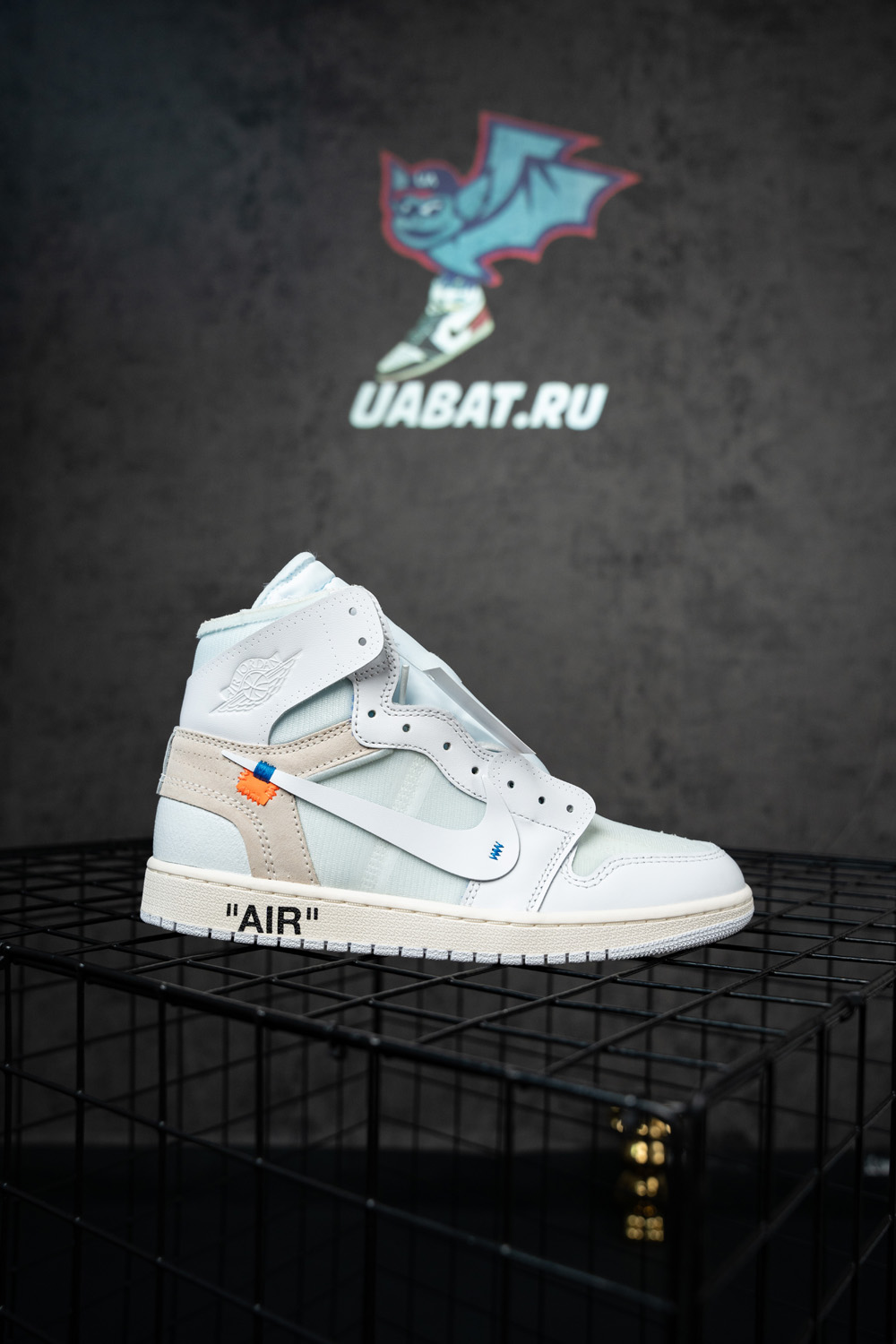 Off-White x Air Jordan 1 Retro High OG 