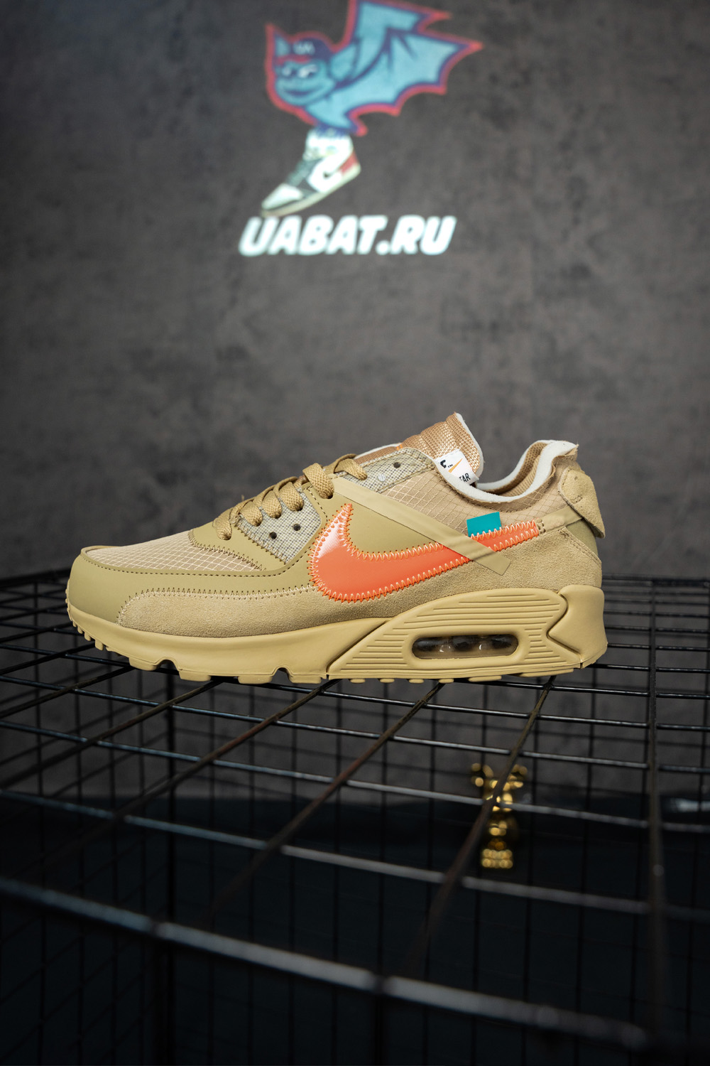 Off-White x Air Max 90 