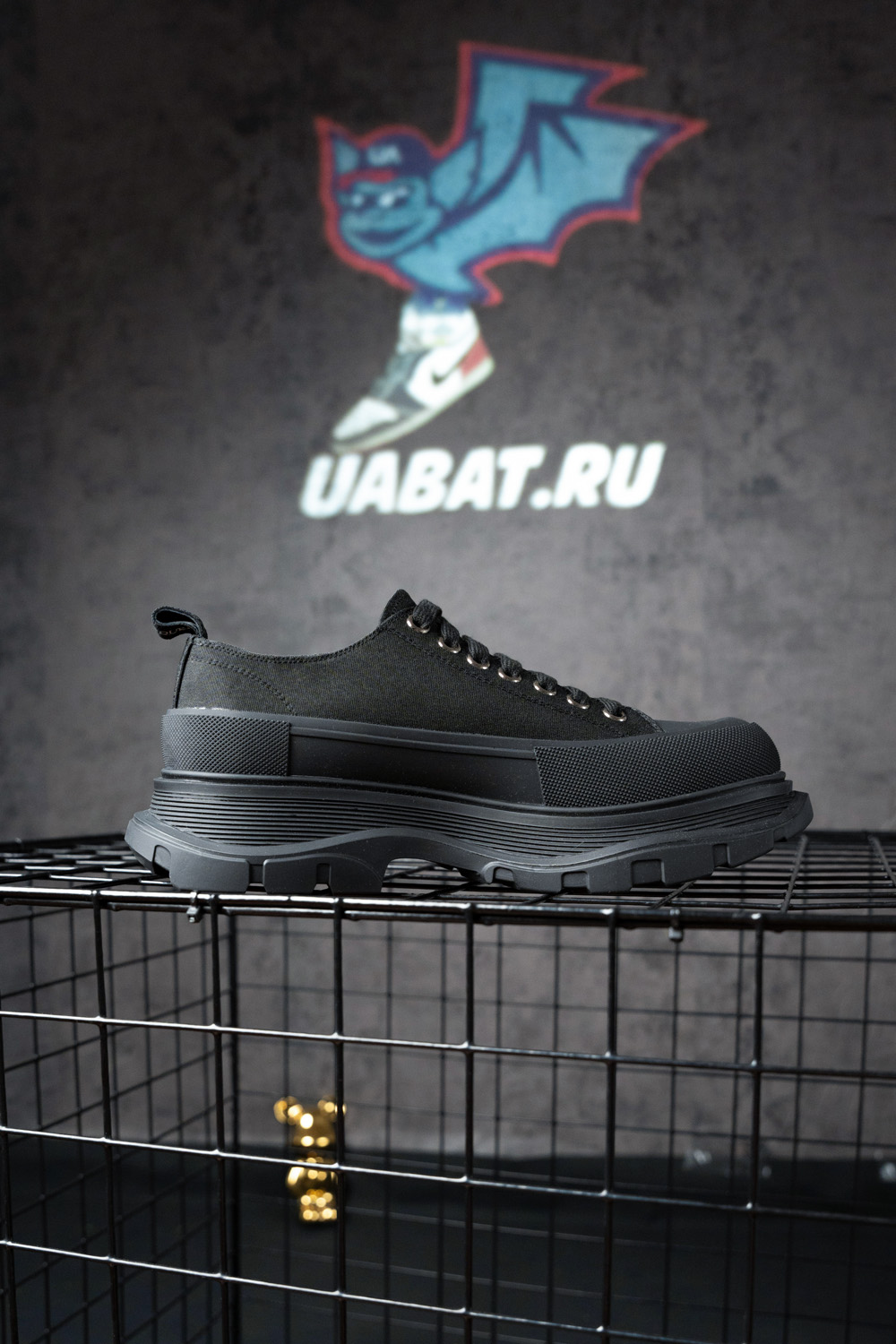 Alexander McQueen Tread Slick Lace Up ''Triple Black''