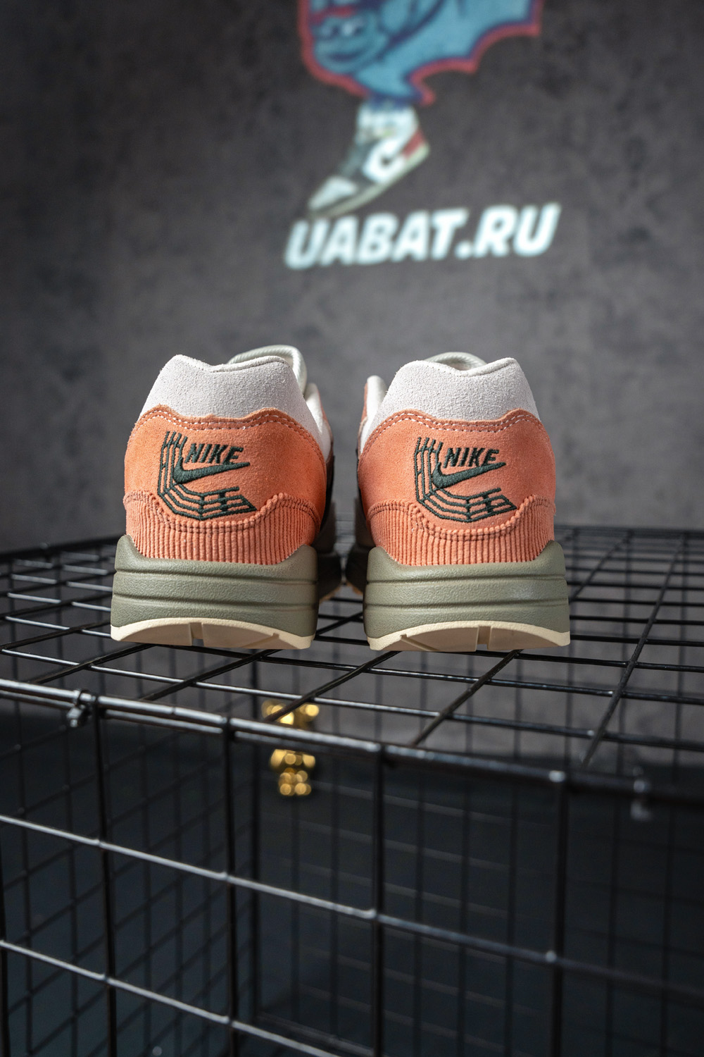 Air Max 1 City Pack 