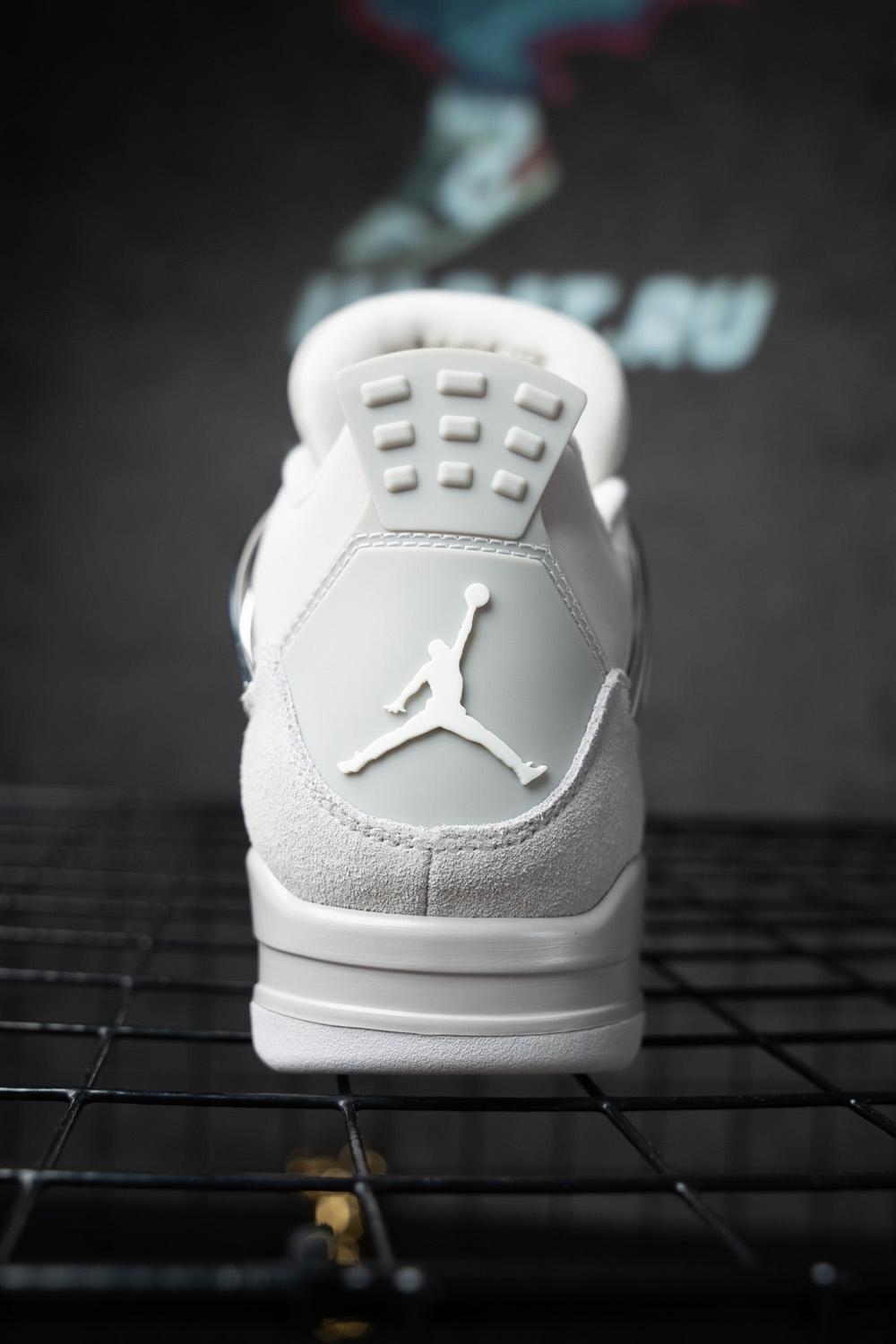 Air Jordan 4 Retro 