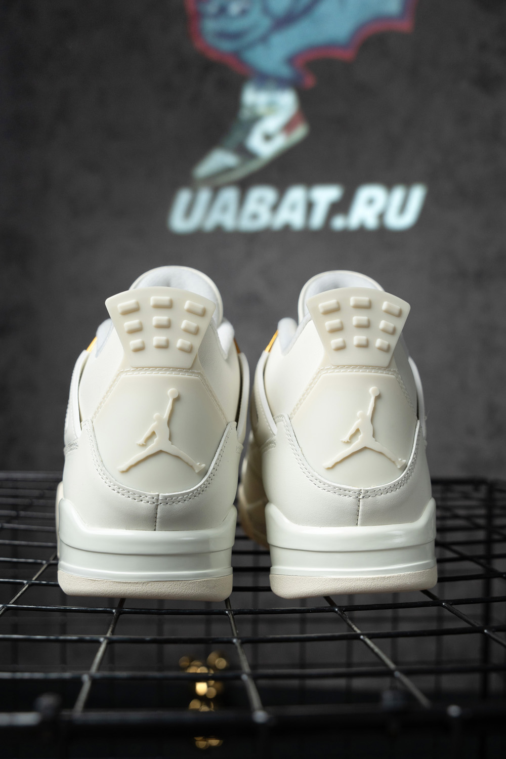 Air Jordan 4 Retro 