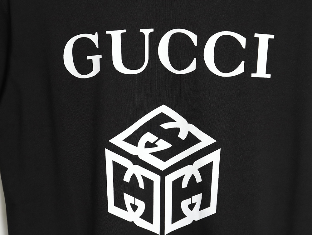 Gucci 24ss three-dimensional block print T-shirt TSK1