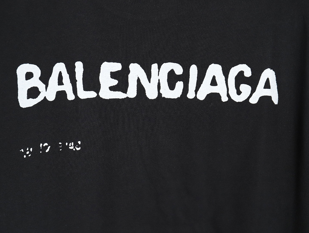 Balenciaga blurred letter shadow short sleeves