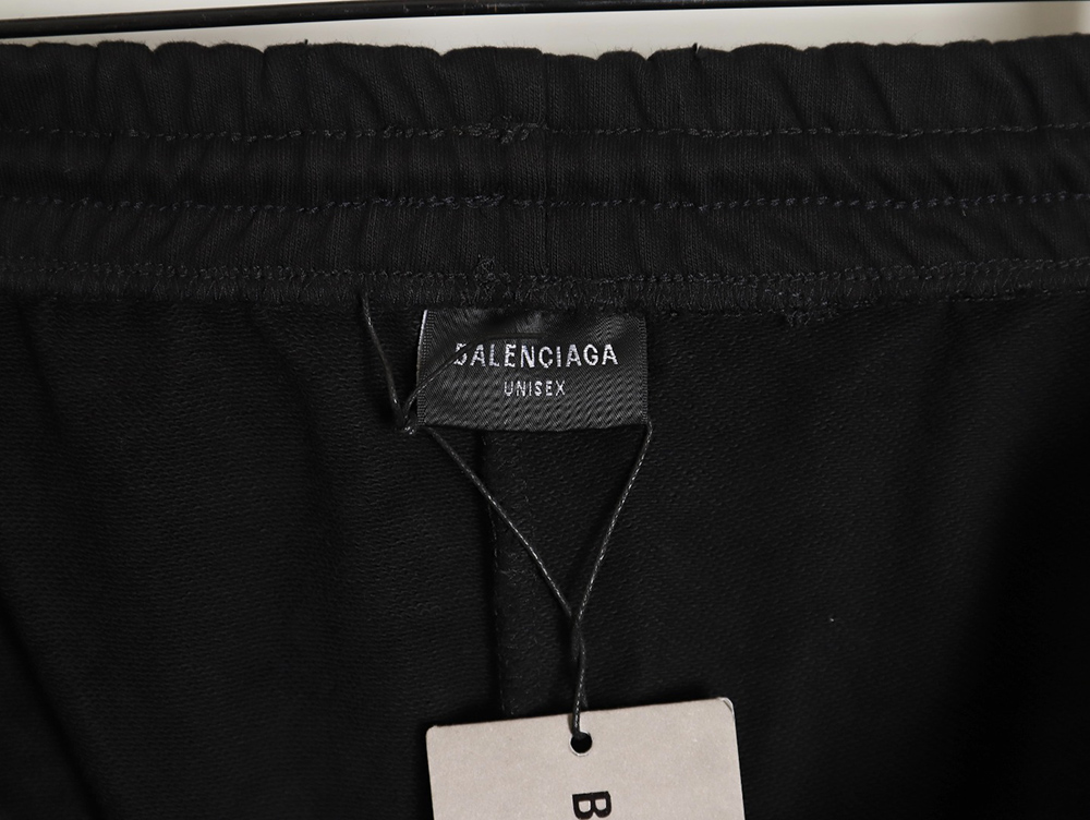 Balenciaga 24SS Manchester United embroidered ripped washed distressed shorts