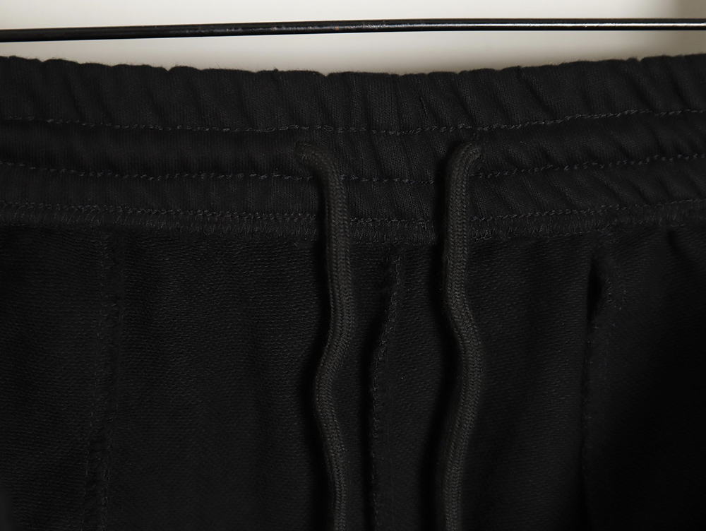 Balenciaga 24SS Manchester United embroidered ripped washed distressed shorts