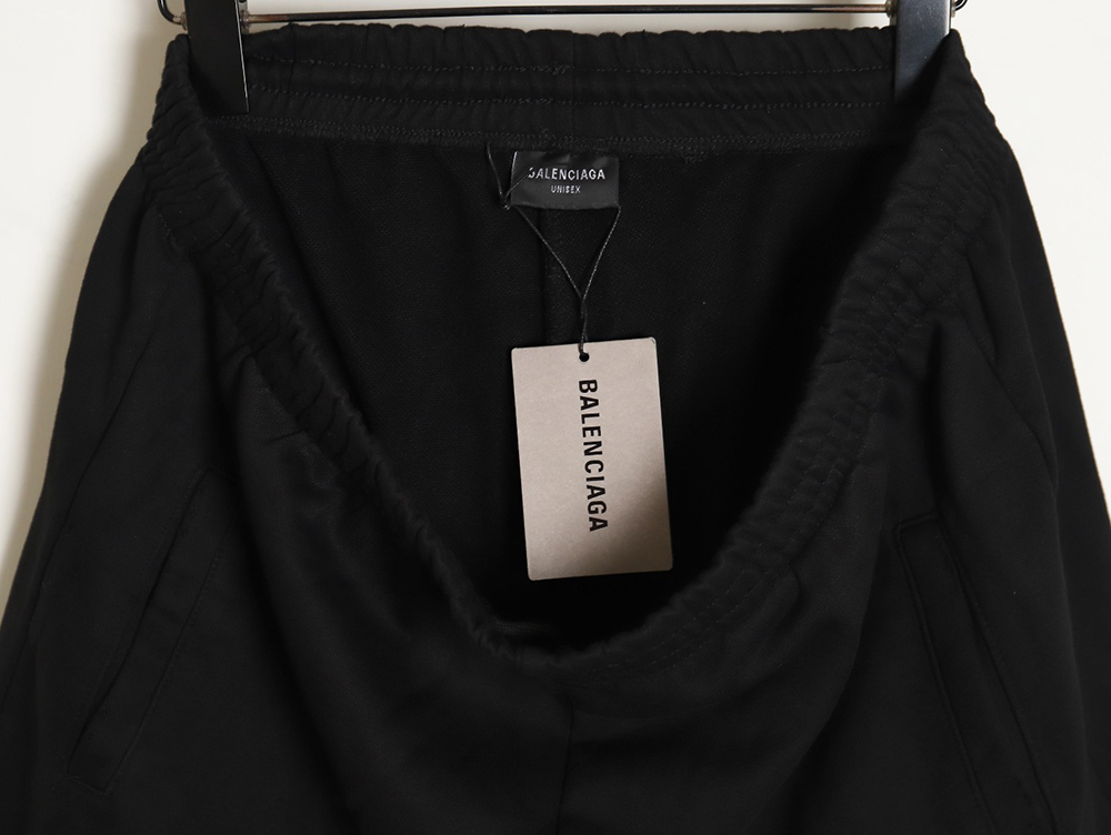 Balenciaga 24SS Manchester United embroidered ripped washed distressed shorts