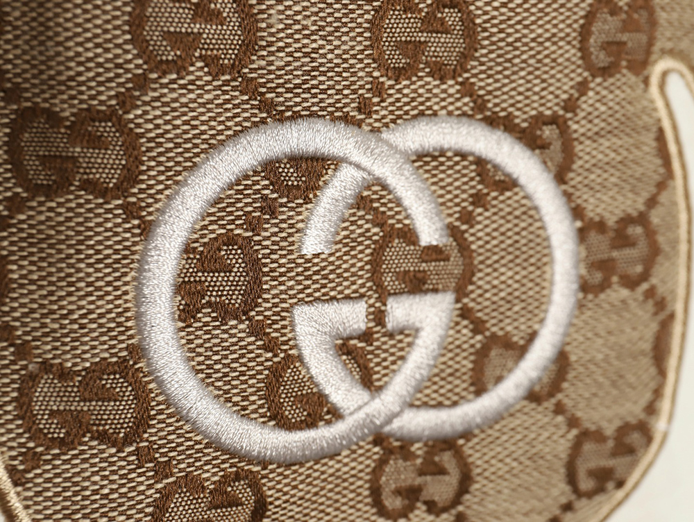 Gucci 23ss presbyopia rabbit patch embroidered short sleeves