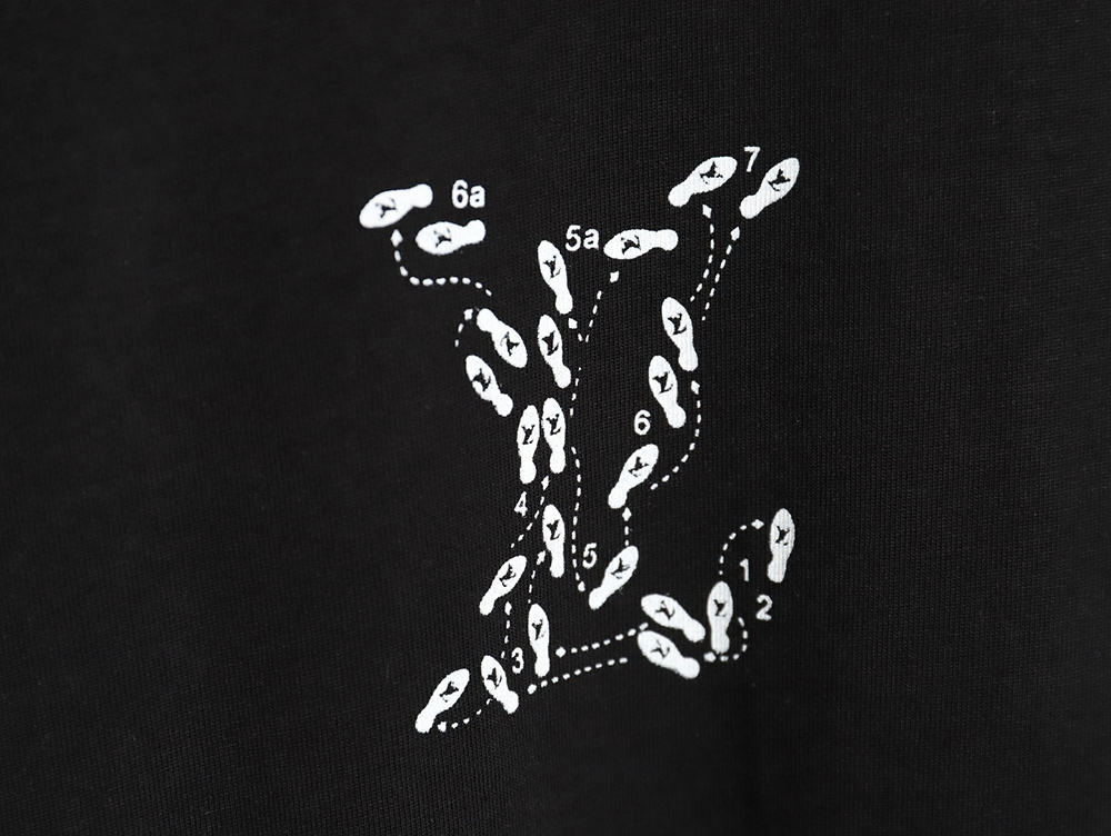 Louis Vuitton employee limited printed short sleeves