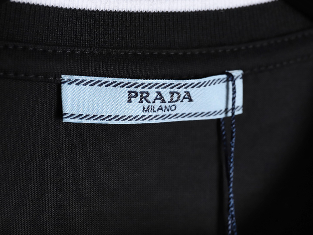 Prada 24ss embroidered lettering short sleeves