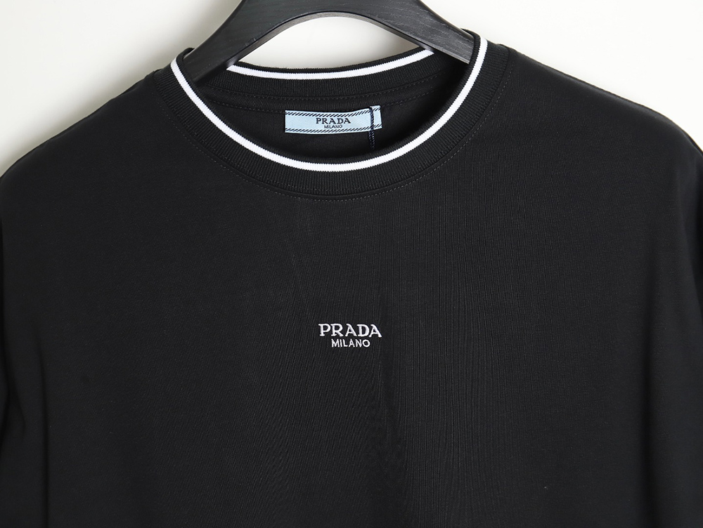Prada 24ss embroidered lettering short sleeves
