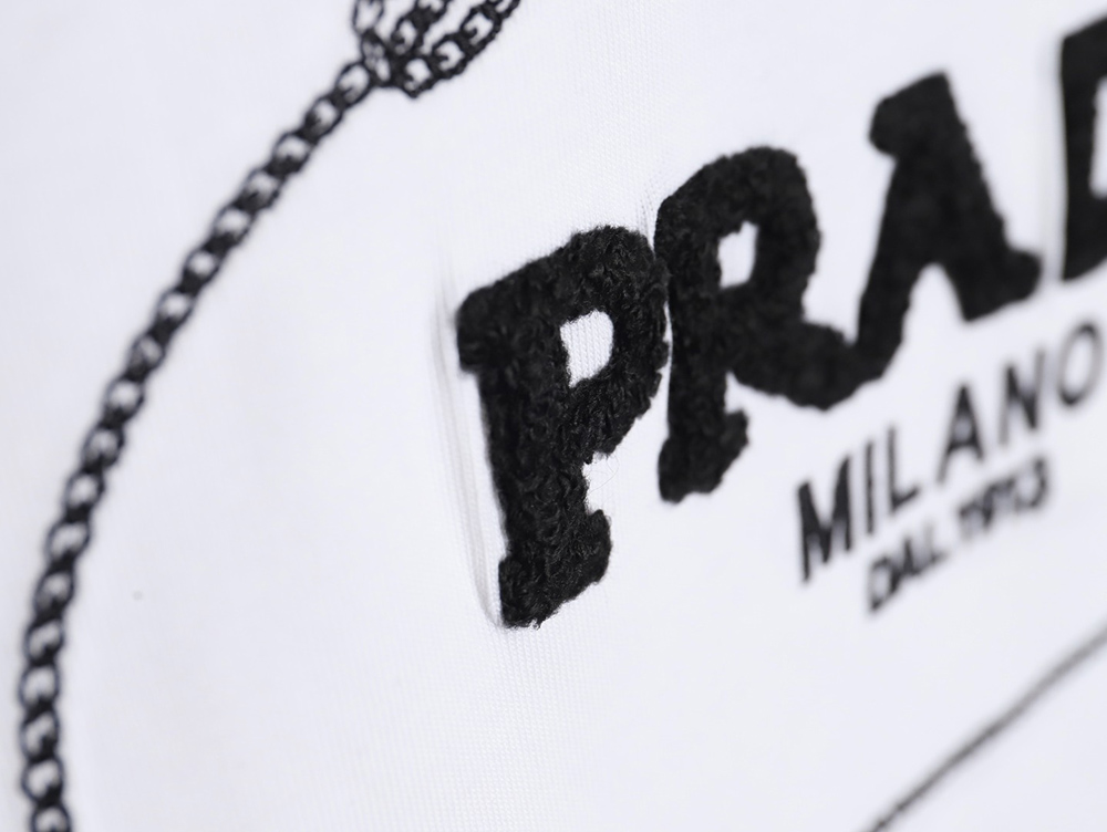 Prada 24ss toothbrush embroidered letter logo short sleeves