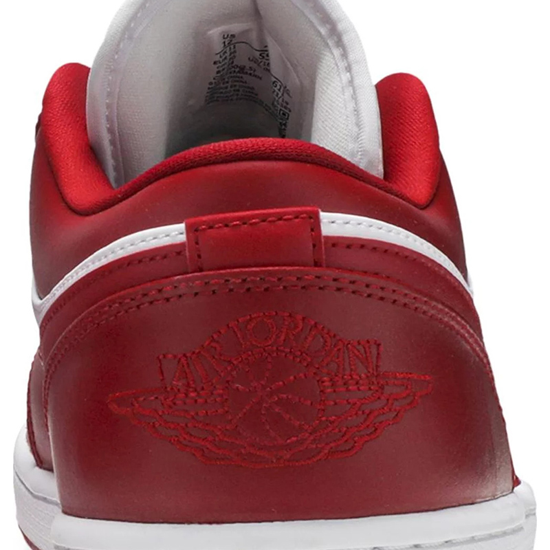Air Jordan 1 Low 