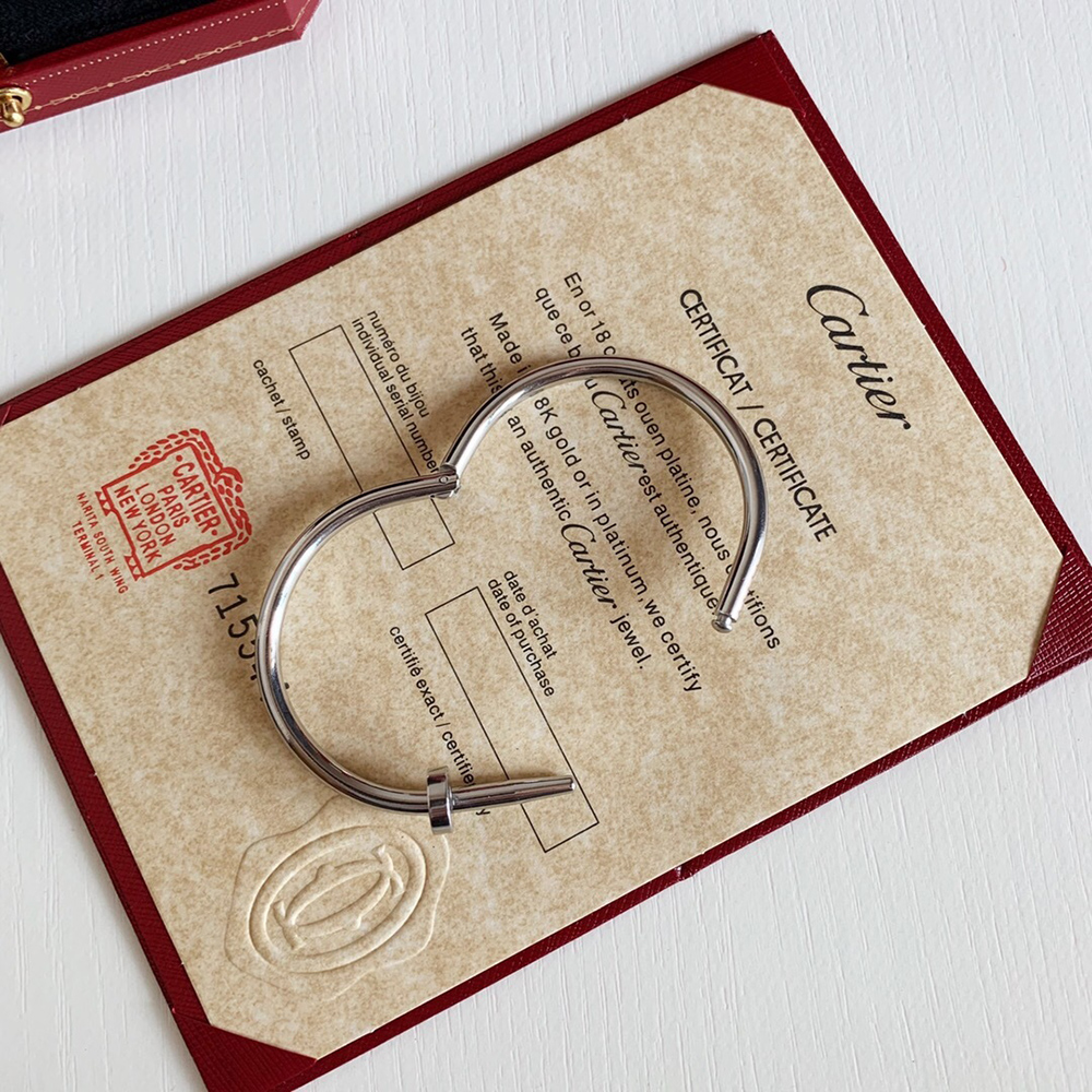 Cartier Juste un Clou bracelet