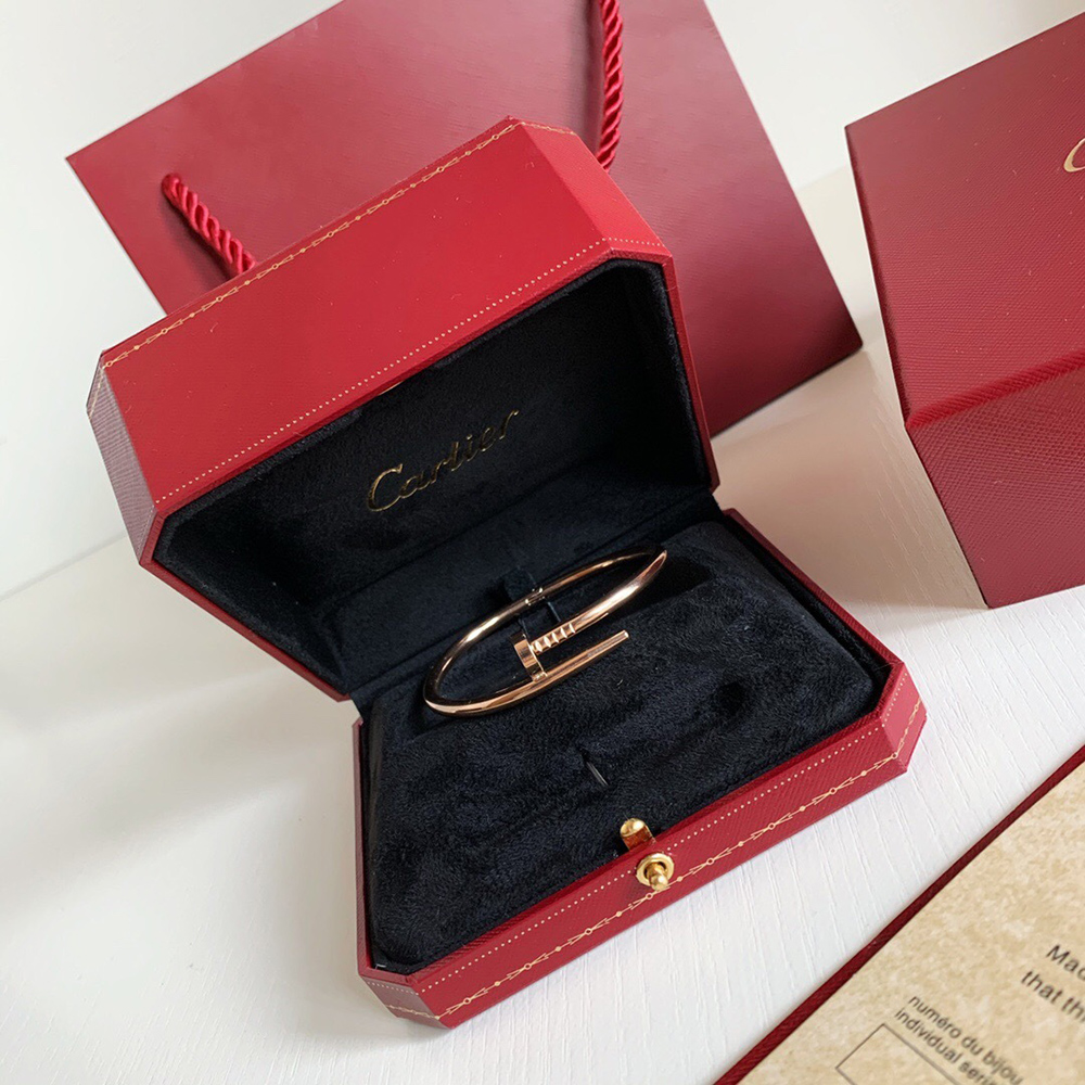 Cartier Juste un Clou bracelet