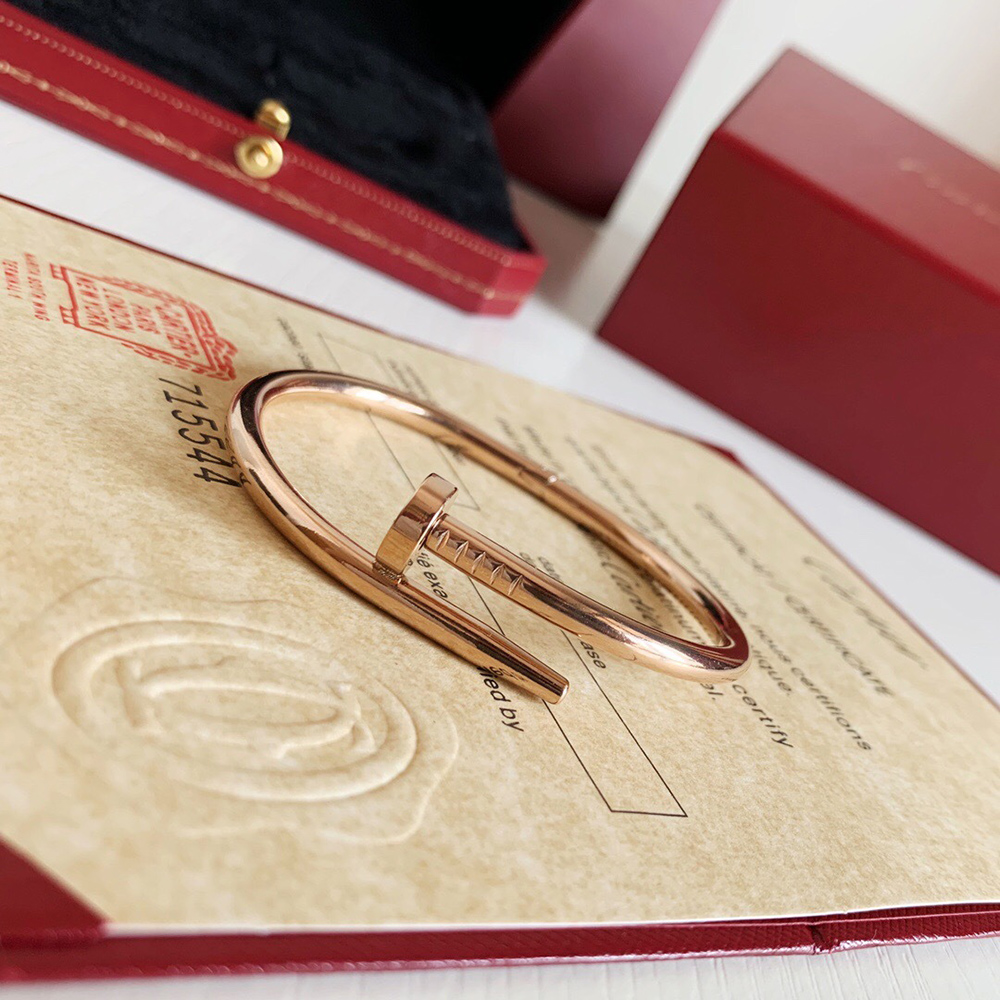 Cartier Juste un Clou bracelet