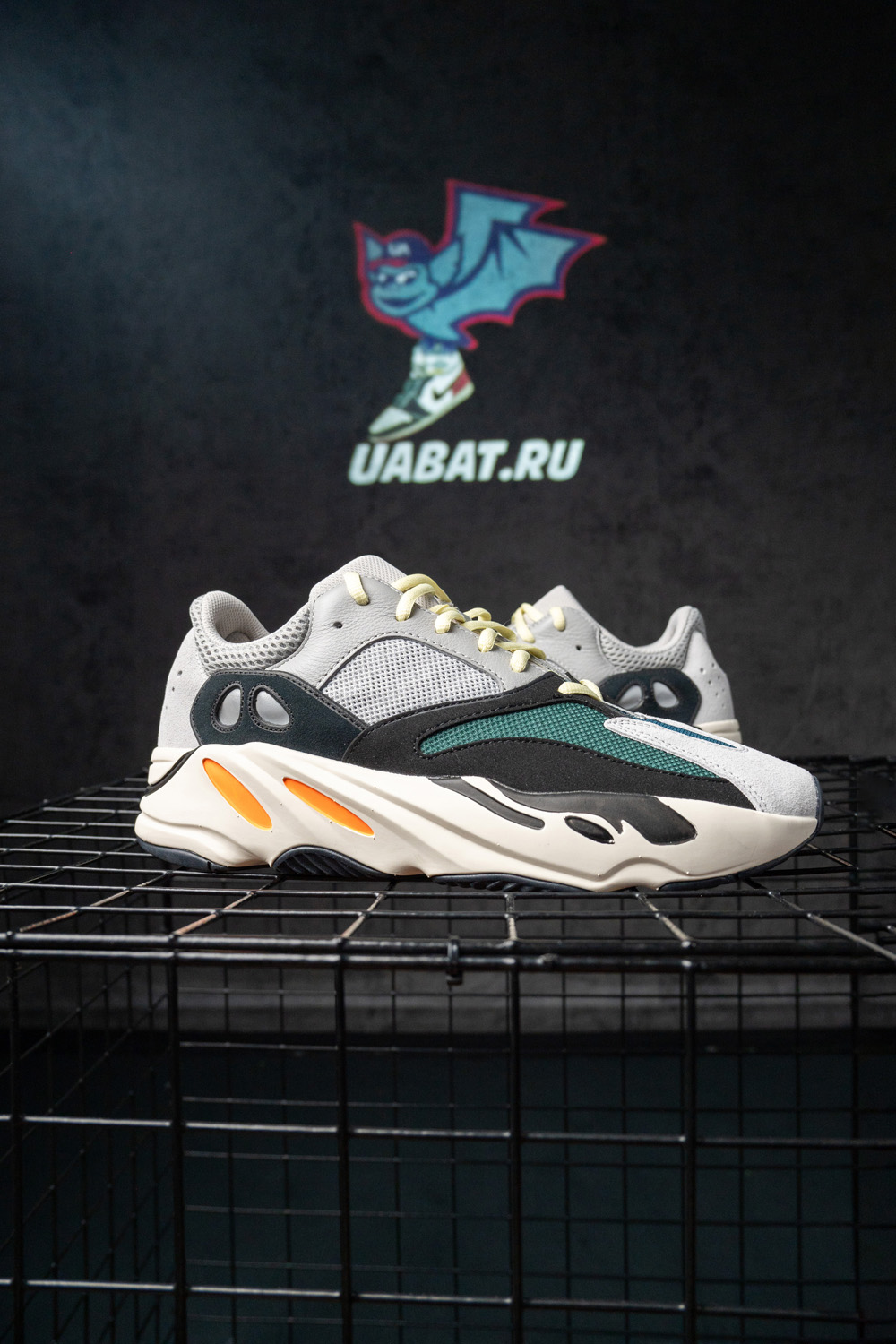YEEZY BOOST 700 "WAVE RUNNER"