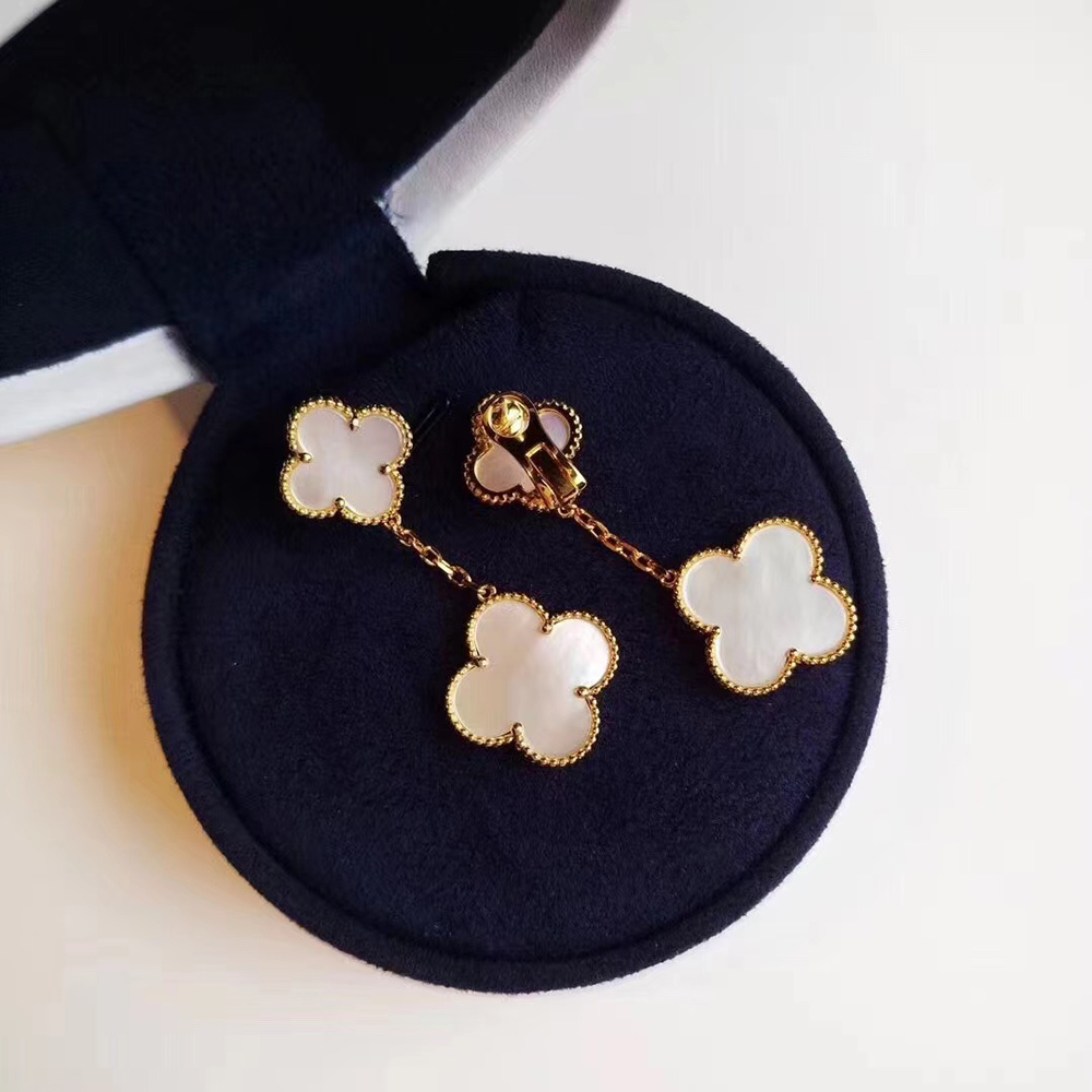 Van Cleef & Arpels earrings RD788