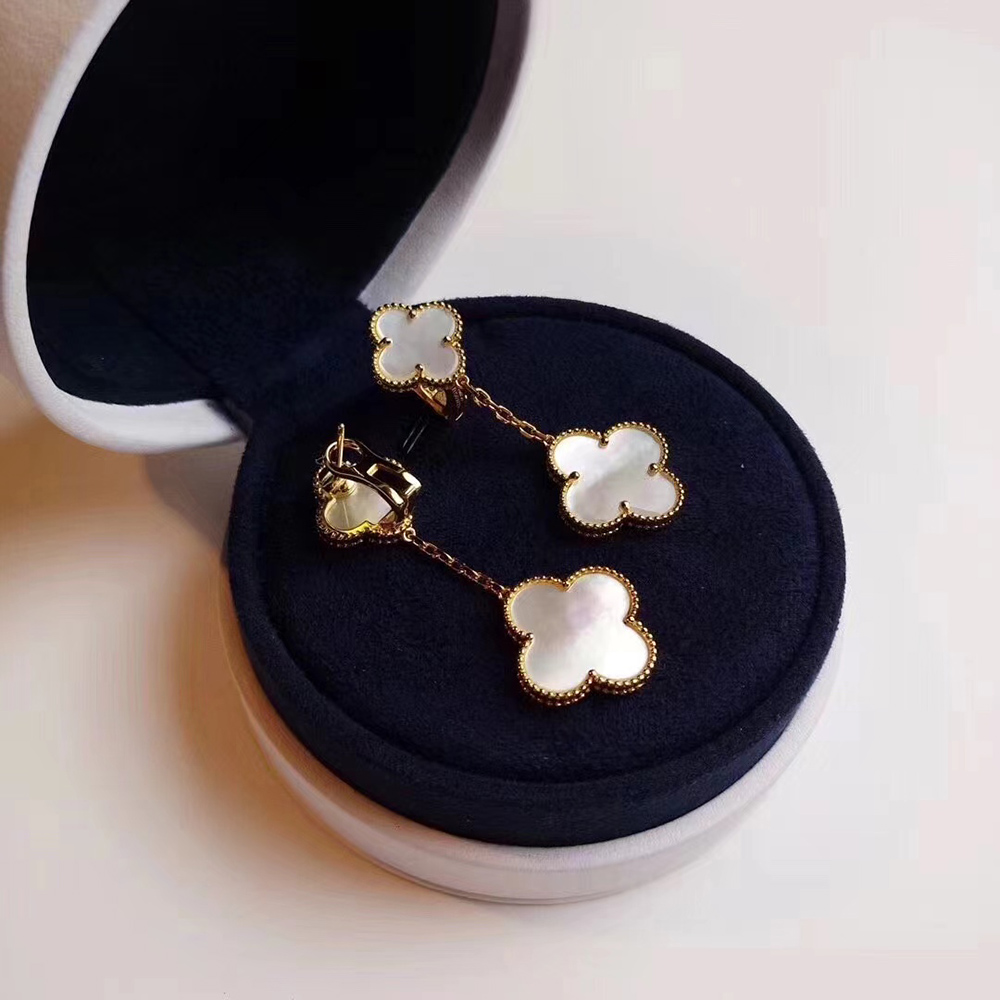 Van Cleef & Arpels earrings RD788