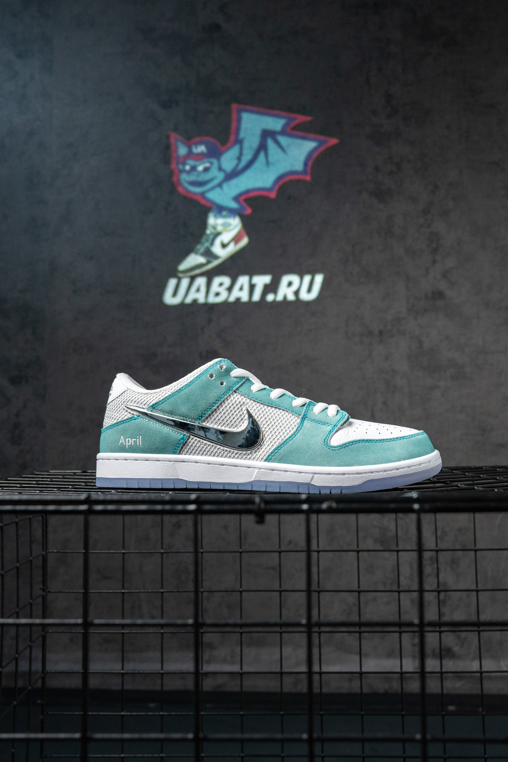 April Skateboards x Dunk Low SB 