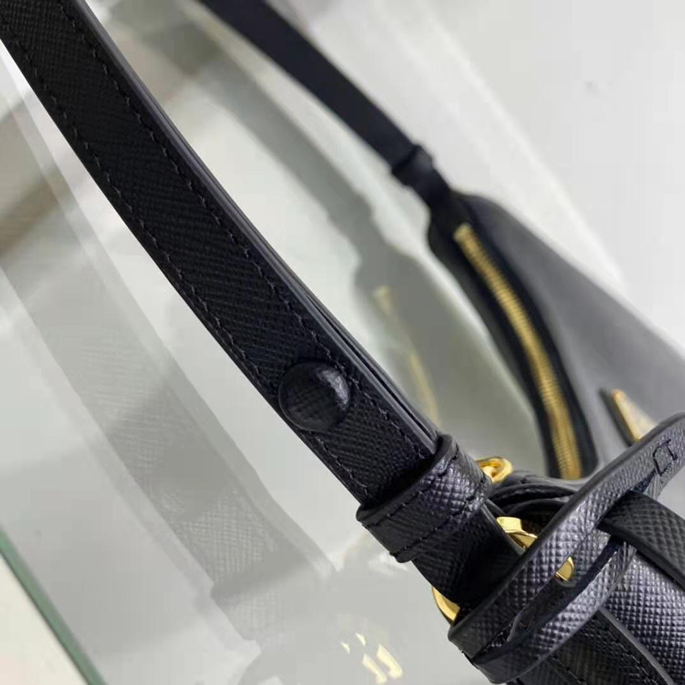 Prada Bags 1BC204 22*18*6cm