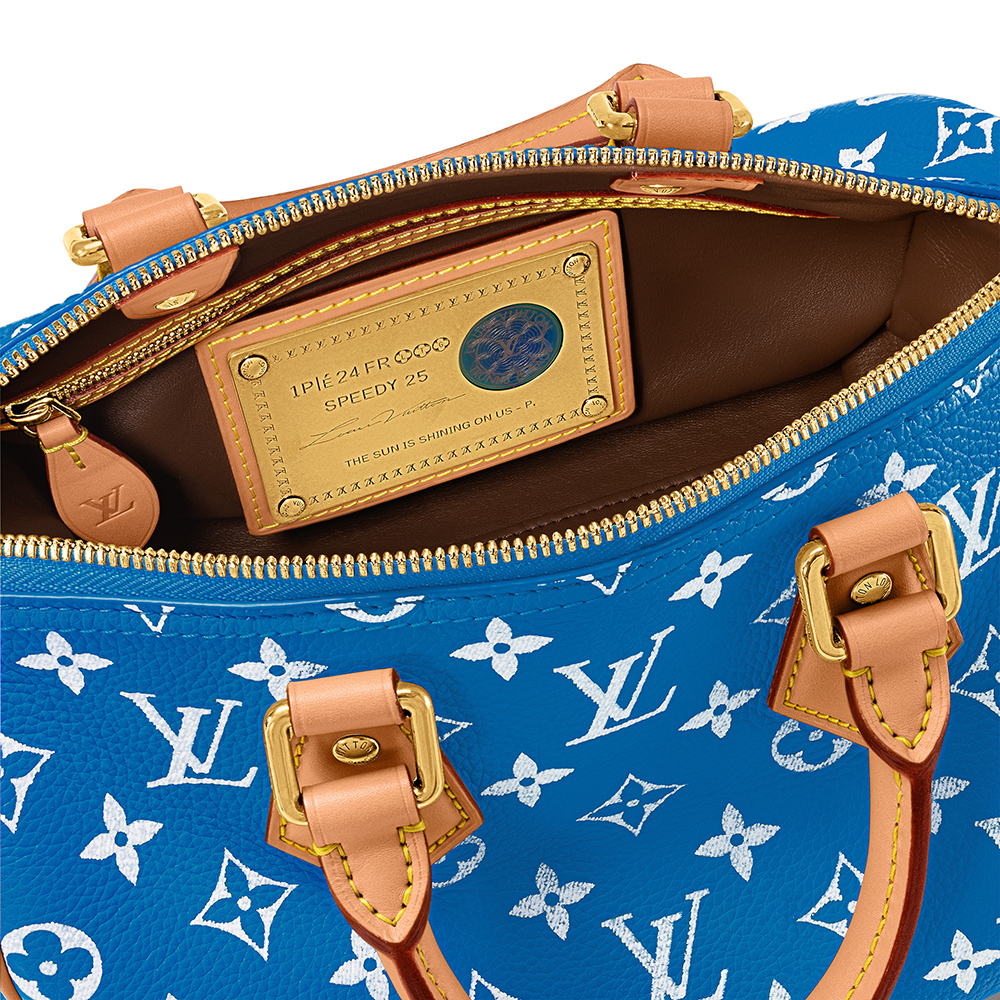Louis Vuitton Bags M24424 25*15*15cm